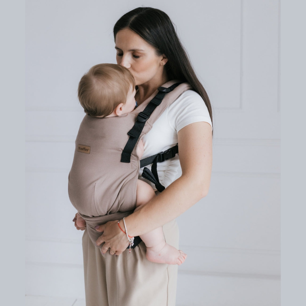Ergonomische Babytrage BabyGrow, Latte