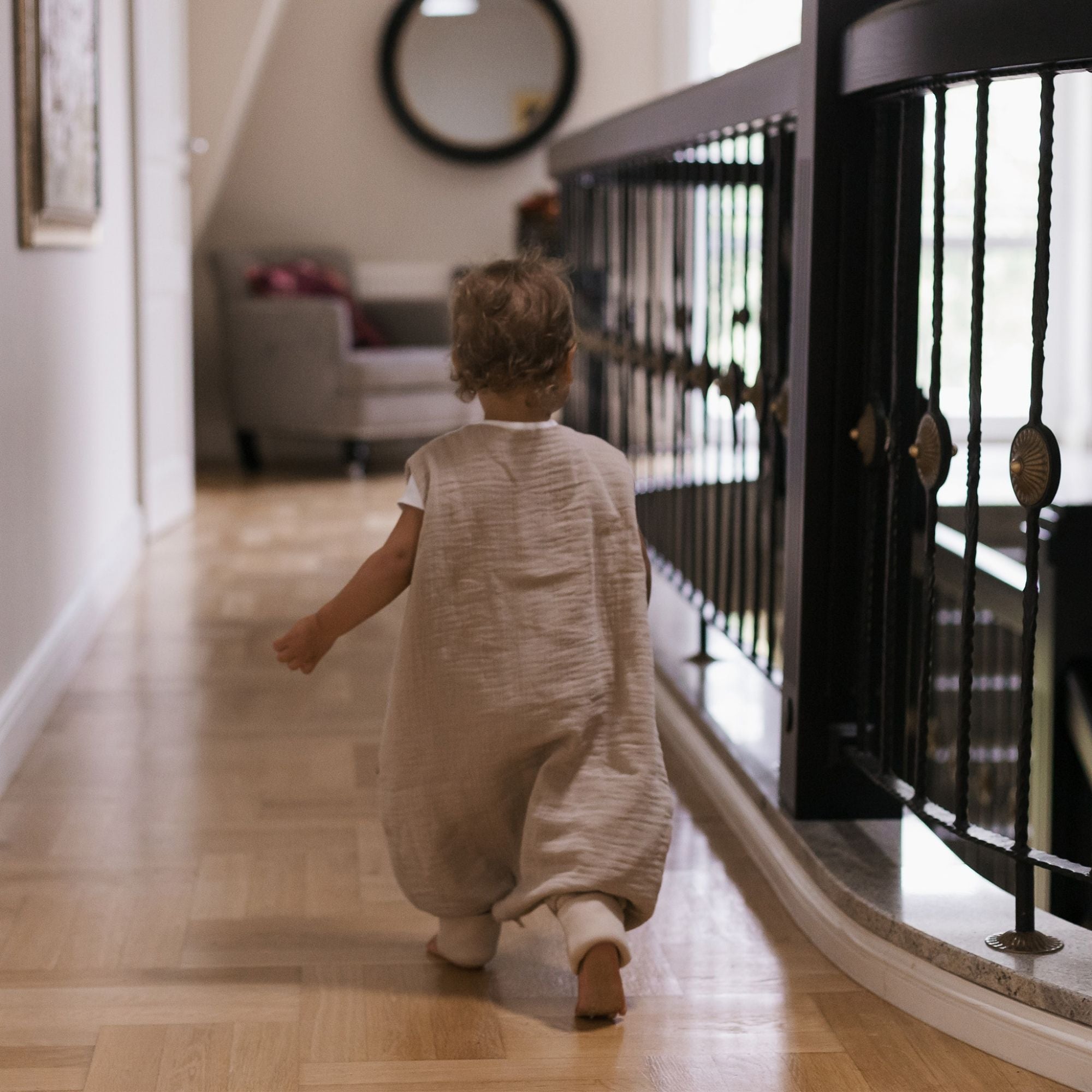 Babyschlafsack mit Beinen aus Musselin – 1,5 TOG Beige