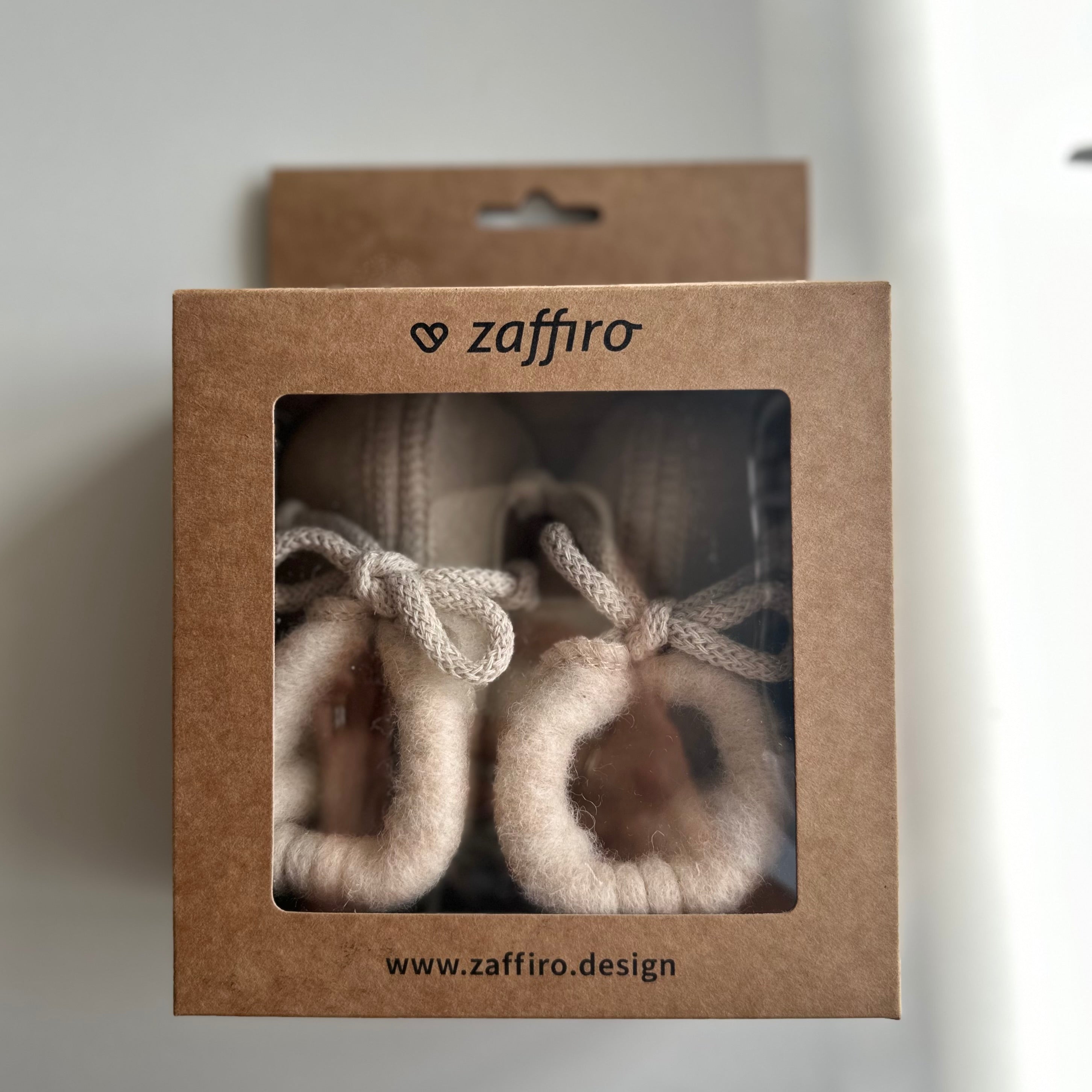 Woll-Babyschuhe mit Schnürung, Beige