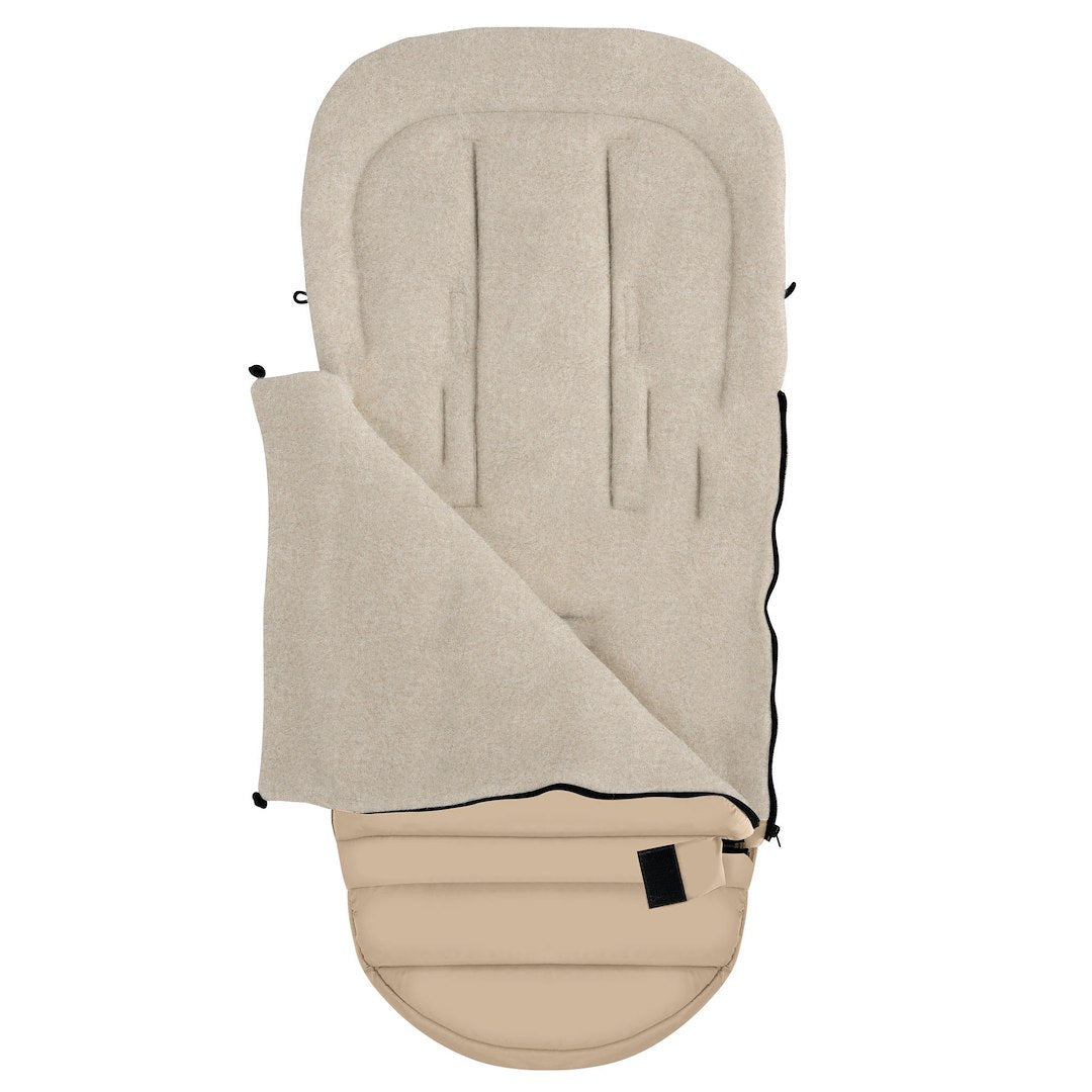 Fußsack iGrow Aspen, Vanilla – Detailansicht Wollqualität