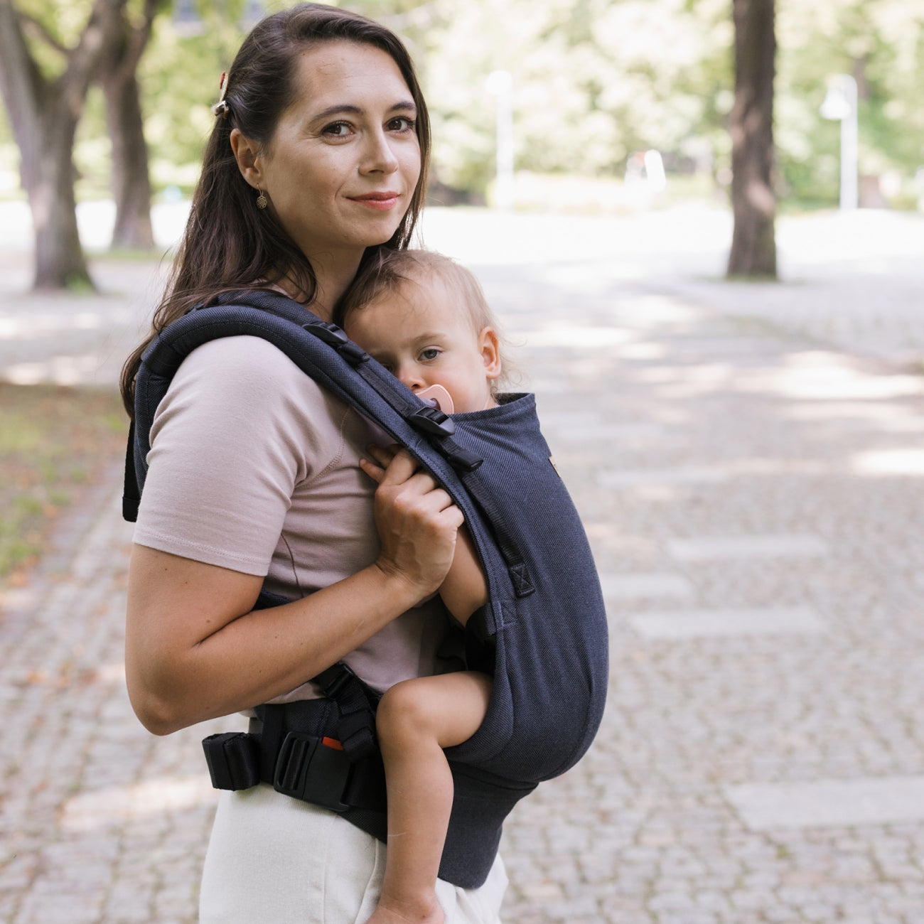 Ergonomische Babytrage BabyGrow, Anthrazit