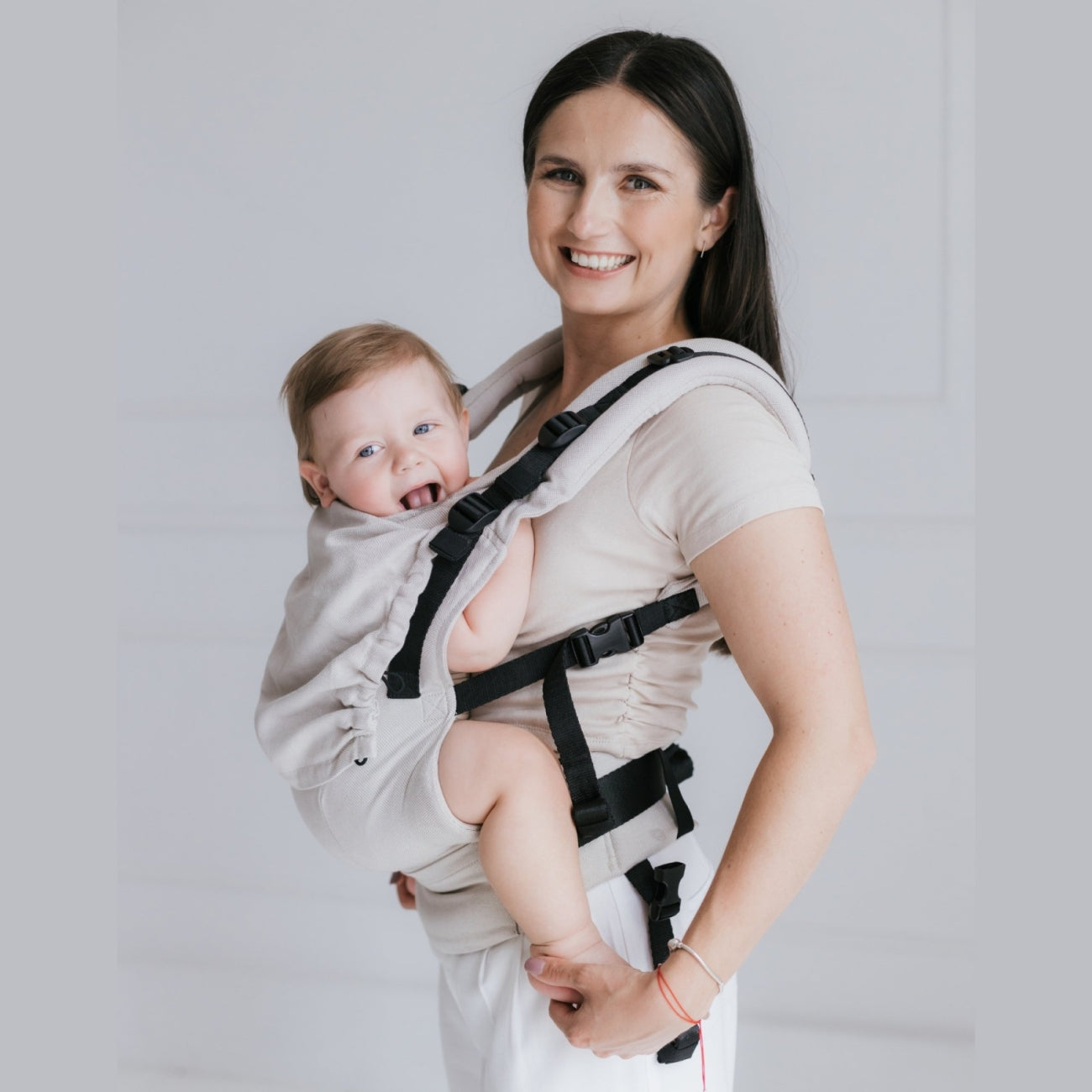 Ergonomische Babytrage BabyGrow, Beige